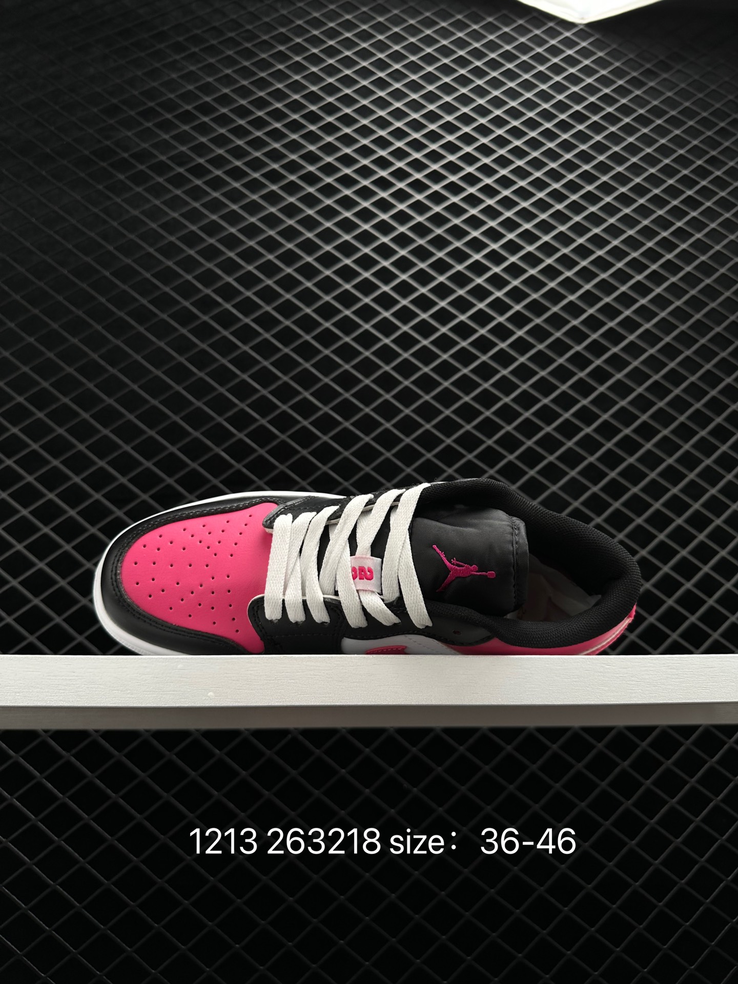 Nike Air Jordan 1 Low AJ1